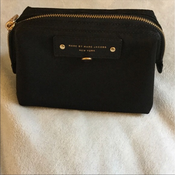Marc By Marc Jacobs Handbags - ▪️MARC JACOBS cosmetic Bag▪️